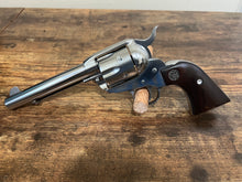 Load image into Gallery viewer, RUGER REVOLVER VAQUERO  .45 COLT 5.5&quot; FS S/S HARDWOOD 5104(USED)
